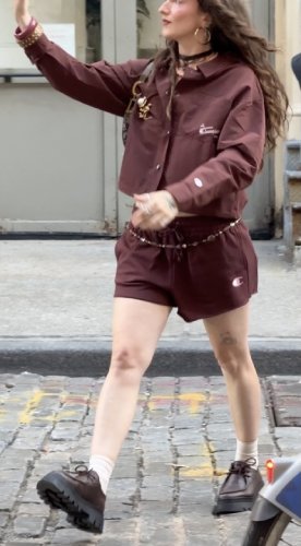 Snap Front Top